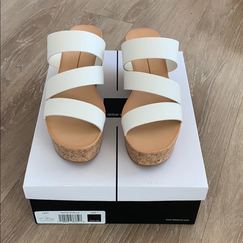 NWT Dolce Vita Lexie Wedge Sandal